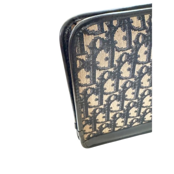 SOLD! Authentic Dior Trotter Beige and Navy Blue Clutch - Picture 4 of 8